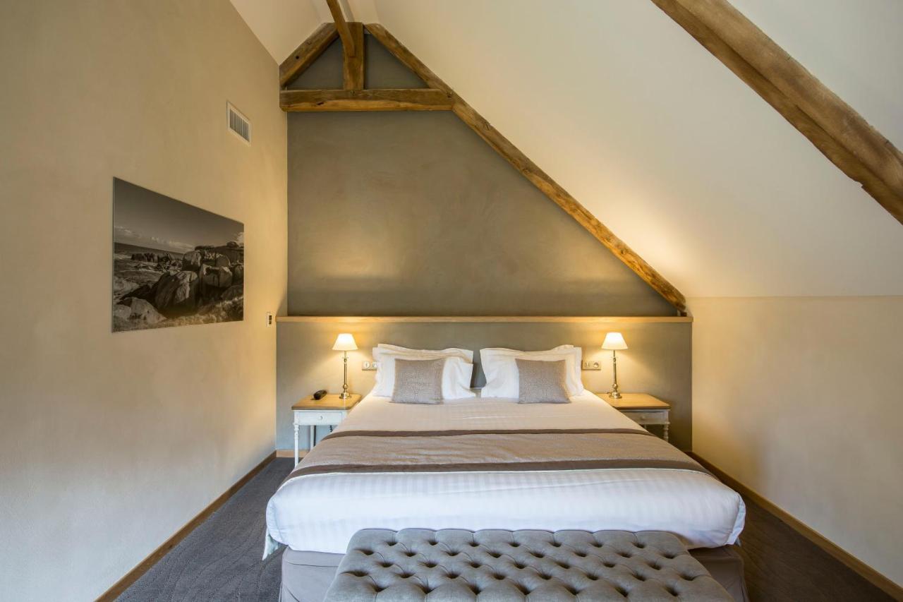 Hotel De L'Abbaye Le Tronchet  Екстериор снимка