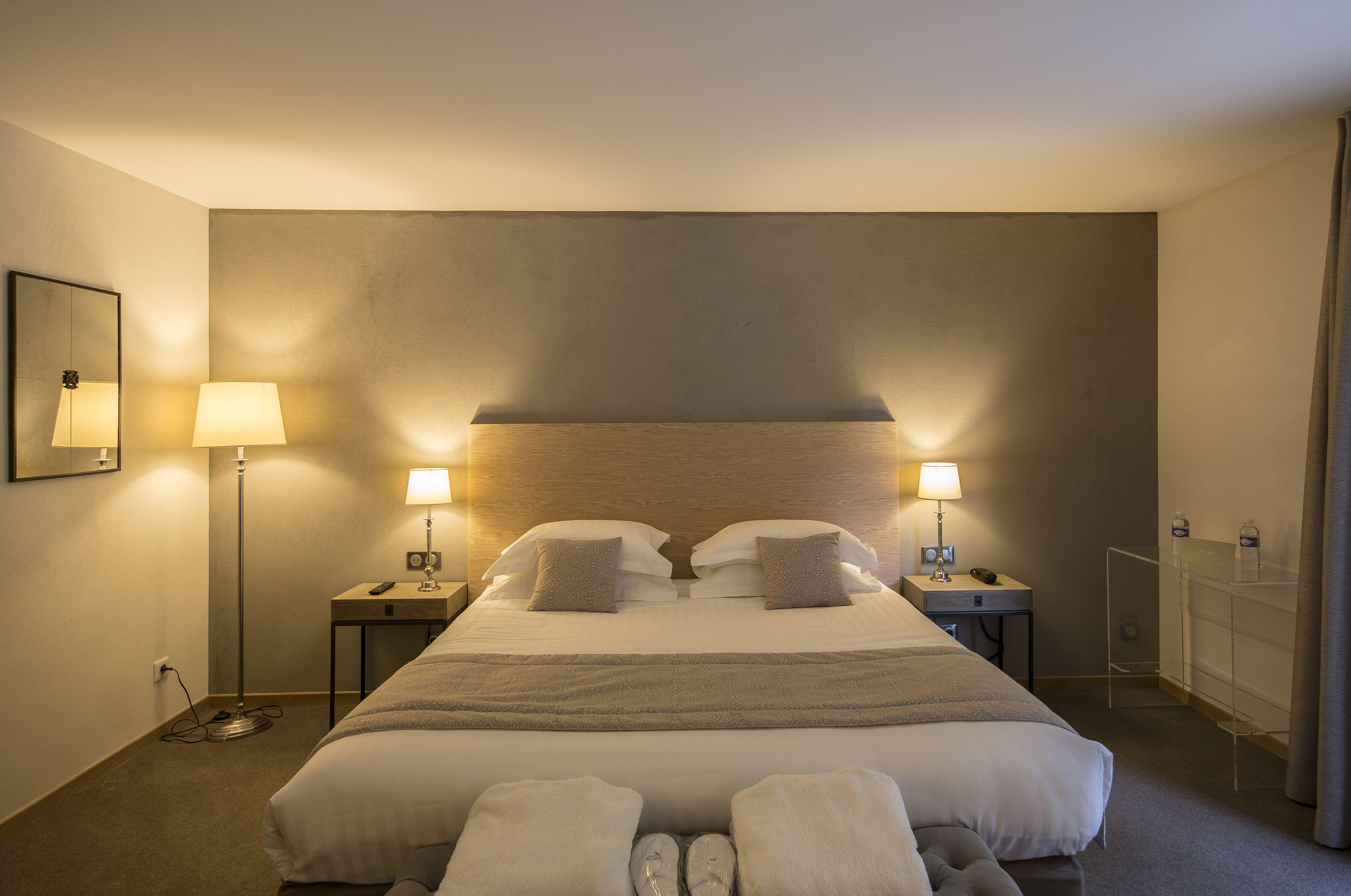 Hotel De L'Abbaye Le Tronchet  Екстериор снимка
