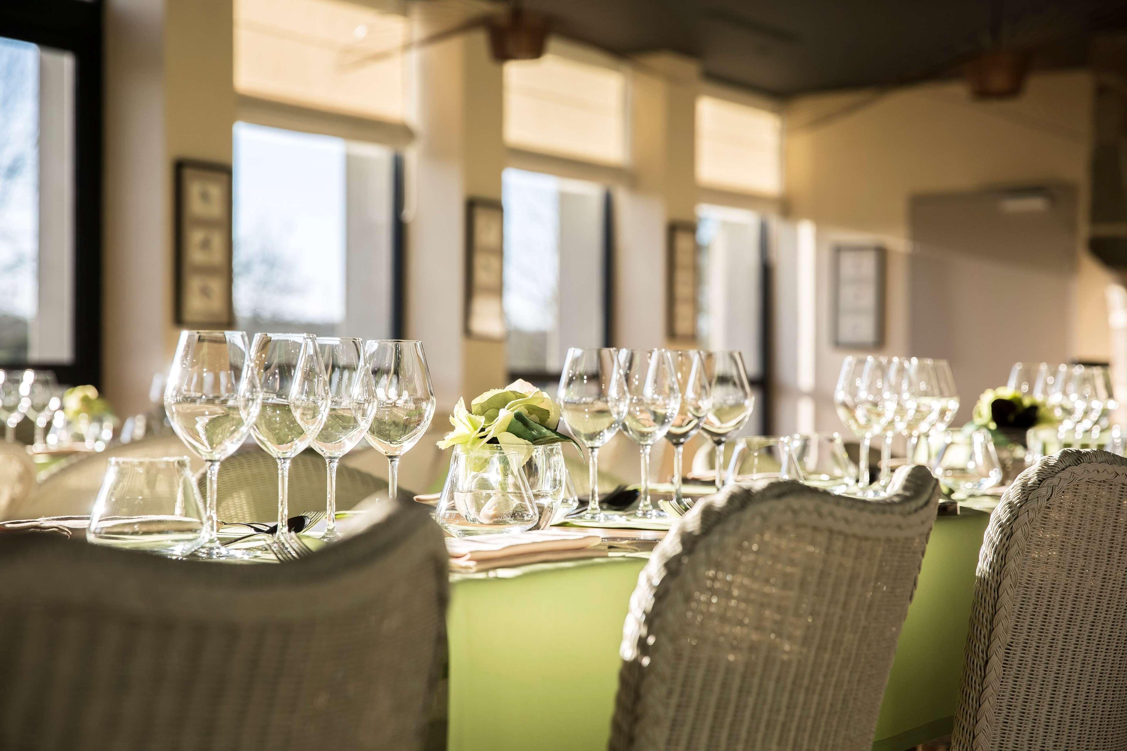 Hotel De L'Abbaye Le Tronchet  Екстериор снимка