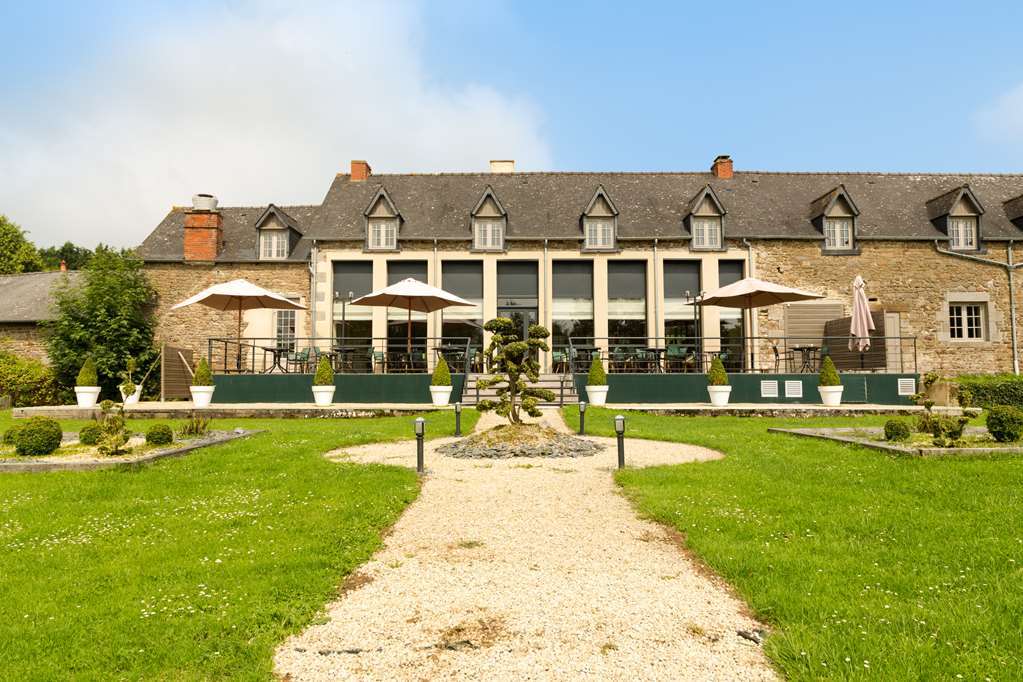 Hotel De L'Abbaye Le Tronchet  Екстериор снимка